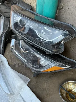 Headlights Honda CRV 2017-2022