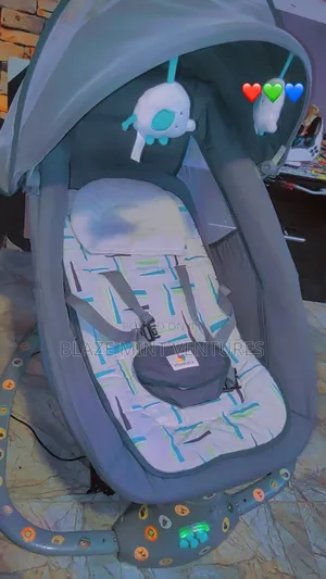Mastela 3 in 1 Baby Rocker Swing