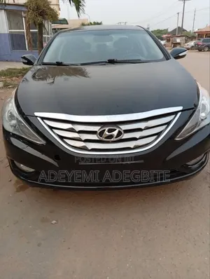 Hyundai Sonata 2011 Black