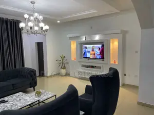 Furnished 3bdrm Apartment in Private, Mabushi for rent