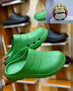 Green Color Crocs Frank 7j