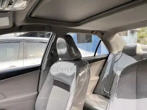 Toyota Camry XLE V6 4dr Sedan (3.5L 6cyl 6A) 2013 Gray