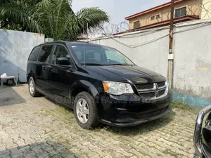 Dodge Grand Caravan 2013 Black