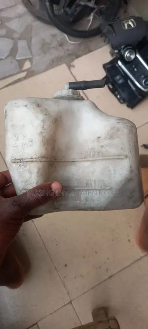 Radiator Water Contain 013acc