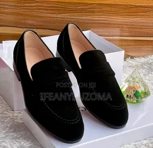 Black Color Suede Classic Men Shoe