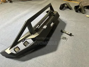 Hilux Front Iron Bumper 4/4 Off Road 2023