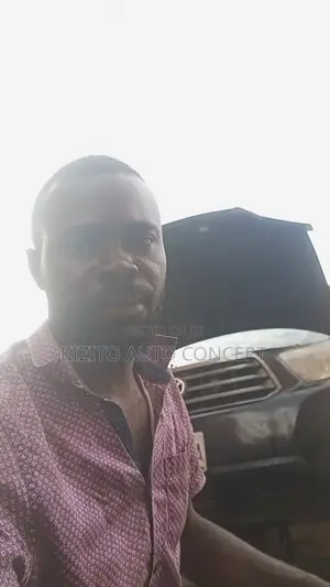 Toyota Hilux Mechanic