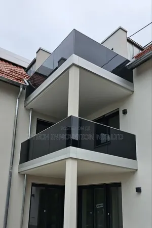 Black Glass Bocony 10mm Temprad
