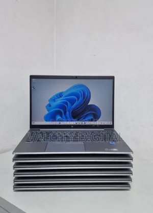 Laptop HP ZBook Firefly G8 16GB Intel Core i7 SSD 256GB