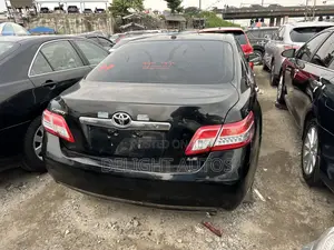 Toyota Camry LE 4dr Sedan (2.5L 4cyl 6A) 2011 Black