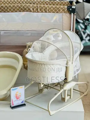 Mastela 4-in-1 Deluxe Multi-Functional Bassinet.