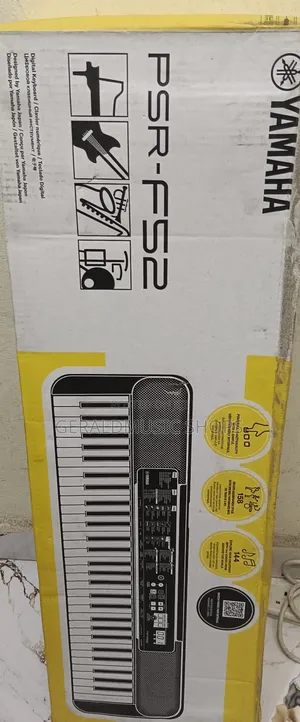 Yamaha PSR-F52 Keyboard
