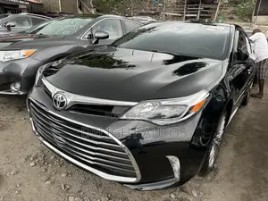Toyota Avalon Limited Sedan FWD (3.5L 6cyl 6A) 2017 Black