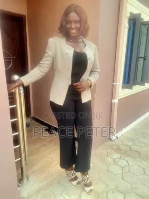 Personal Assistant/Front Desk (Receptionist)