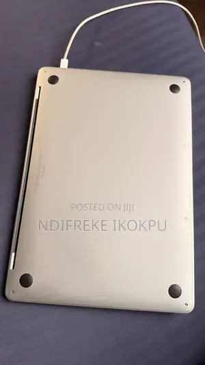 Laptop Apple MacBook Pro 16GB SSD 256GB