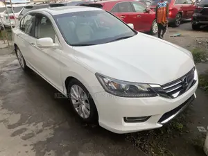 Honda Accord EX 4dr Sedan (2.4L 4cyl 6M) 2014 White