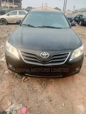 Toyota Camry LE 4dr Sedan (2.5L 4cyl 6AM) 2010 Black