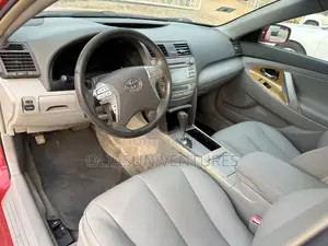 Toyota Camry 2.4 XLE 2008 Red
