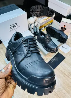 Elevate Your Style With Our High-Quality Balenciaga Collection