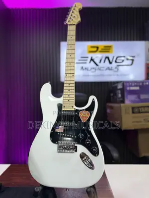 Fender Electric Lead Guitar - 5 Strings Electric Guitar