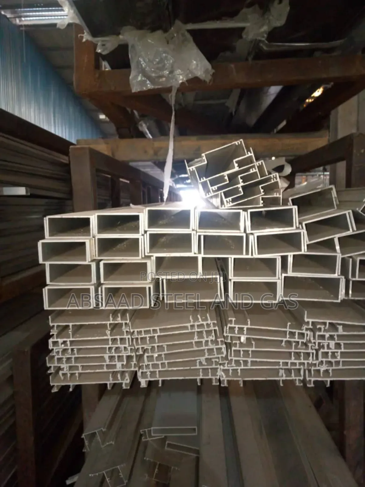 Aluminum U Channel