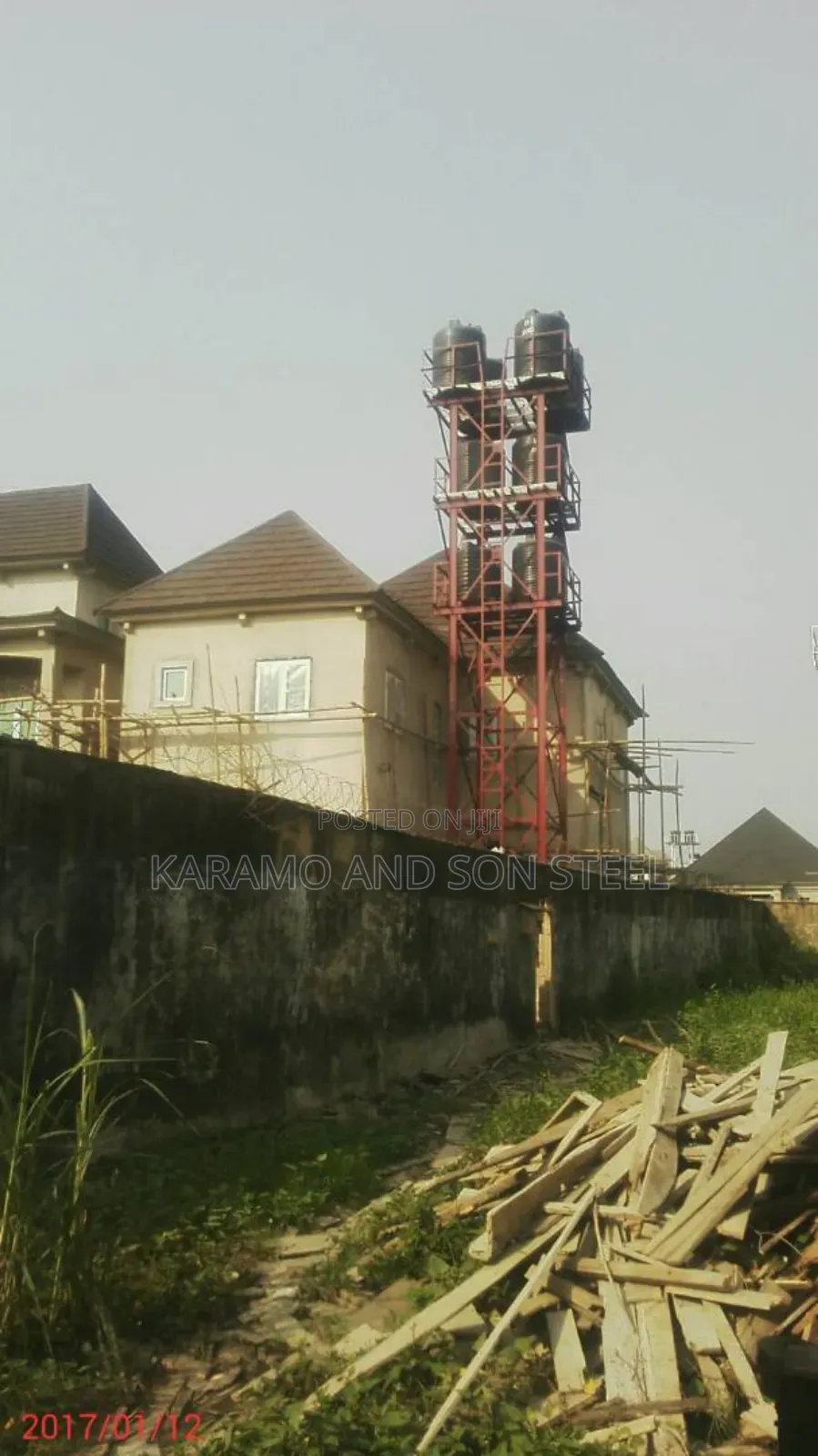 Stand Tank Tower