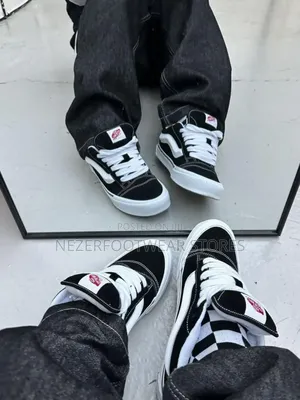 High Sole Vans Knu Skool Kicks.
