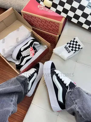 High Sole Vans Knu Skool Kicks.
