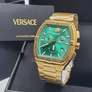 *Versace‐Inspired Chain‐Strap Battery Watch*