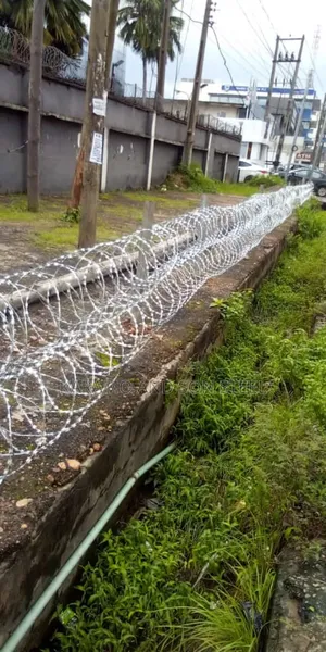 Fence Barb Wire