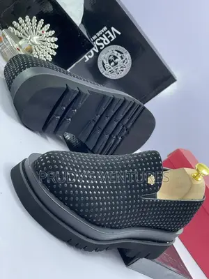 Versace Men’S Quality Cooperate Shoe