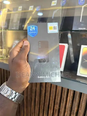 New Samsung Galaxy S23+ 256 GB Black