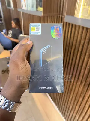 New Samsung Galaxy Z Flip6 512 GB Blue
