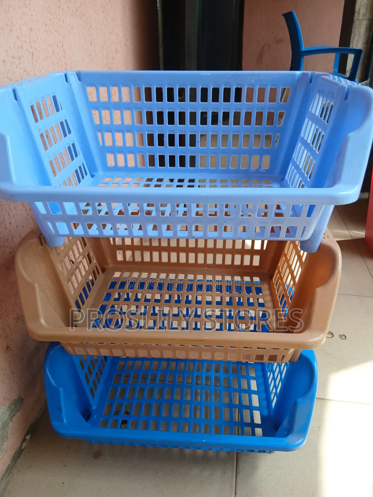 Stowage Plastic Basket 3steps