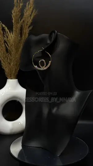 Curved Gold Earring