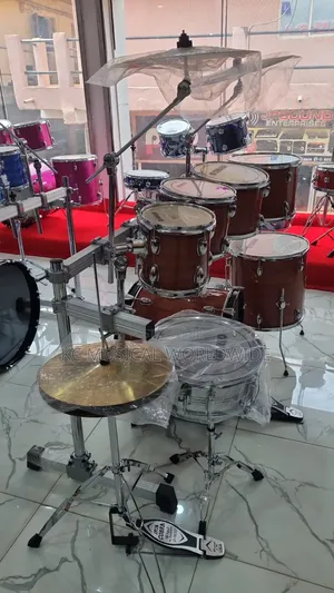 Yamaha Drum Set 7pcs