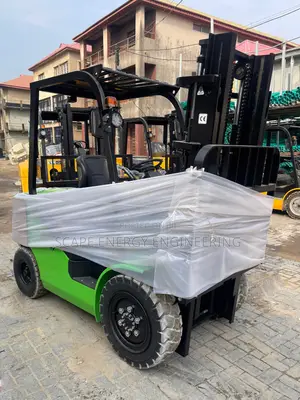 3.5t Electric Li-Ion Battery Forklift