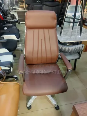 Elegance Executive Office Swivel Chair