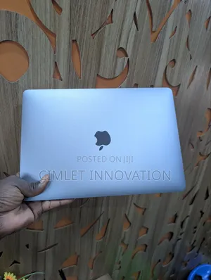 Laptop Apple MacBook Pro 2020 M1 16GB Apple M1 SSD 512GB
