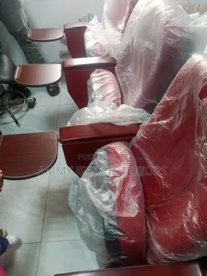 Auditoring Chair