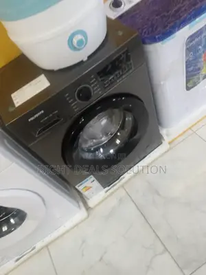 Perfect for Apartments: Compact Polystar6kg Front Load Washer