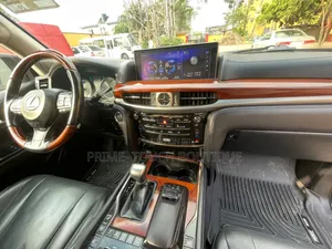 Lexus LX 570 (5 seats) AWD 2016 Black