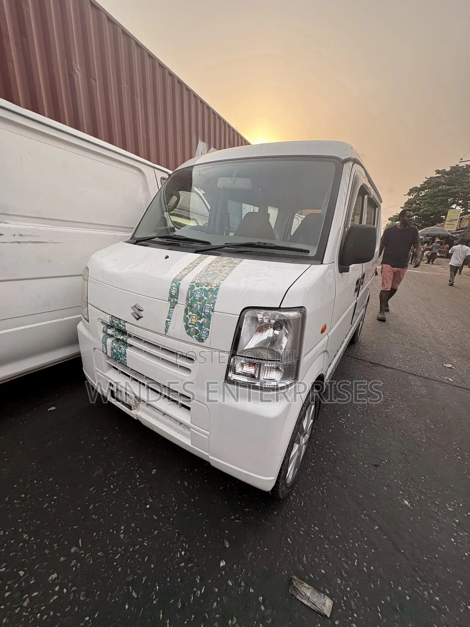 Suzuki Every 2012 White