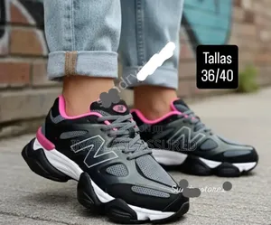 High Luxury Adidas Adistar XLG Sneakers