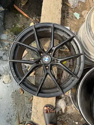 19-inch Bmw Front And Back Premium Alloyed Wheel Not Cheap Oh