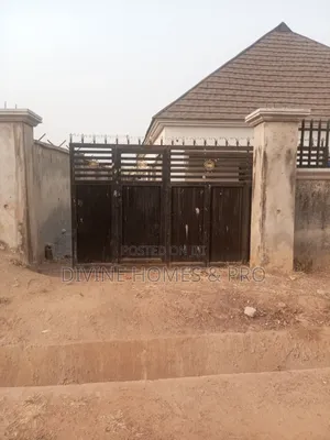 3bdrm Bungalow in Hajj Camp Gwagwalada for sale