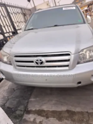 Toyota Highlander 2005 Silver