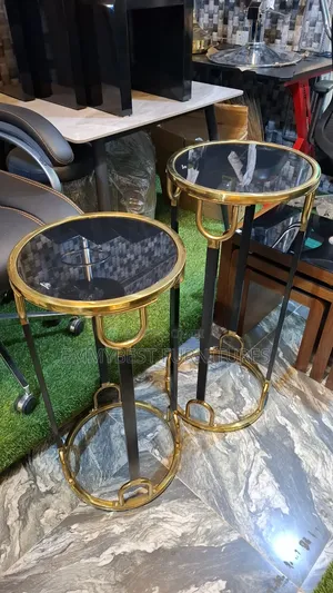 Unique Decoration Flower Stand And Cake Stand.