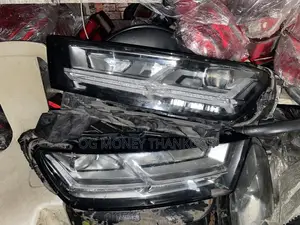 Headlights Audi Q7 2018 2020