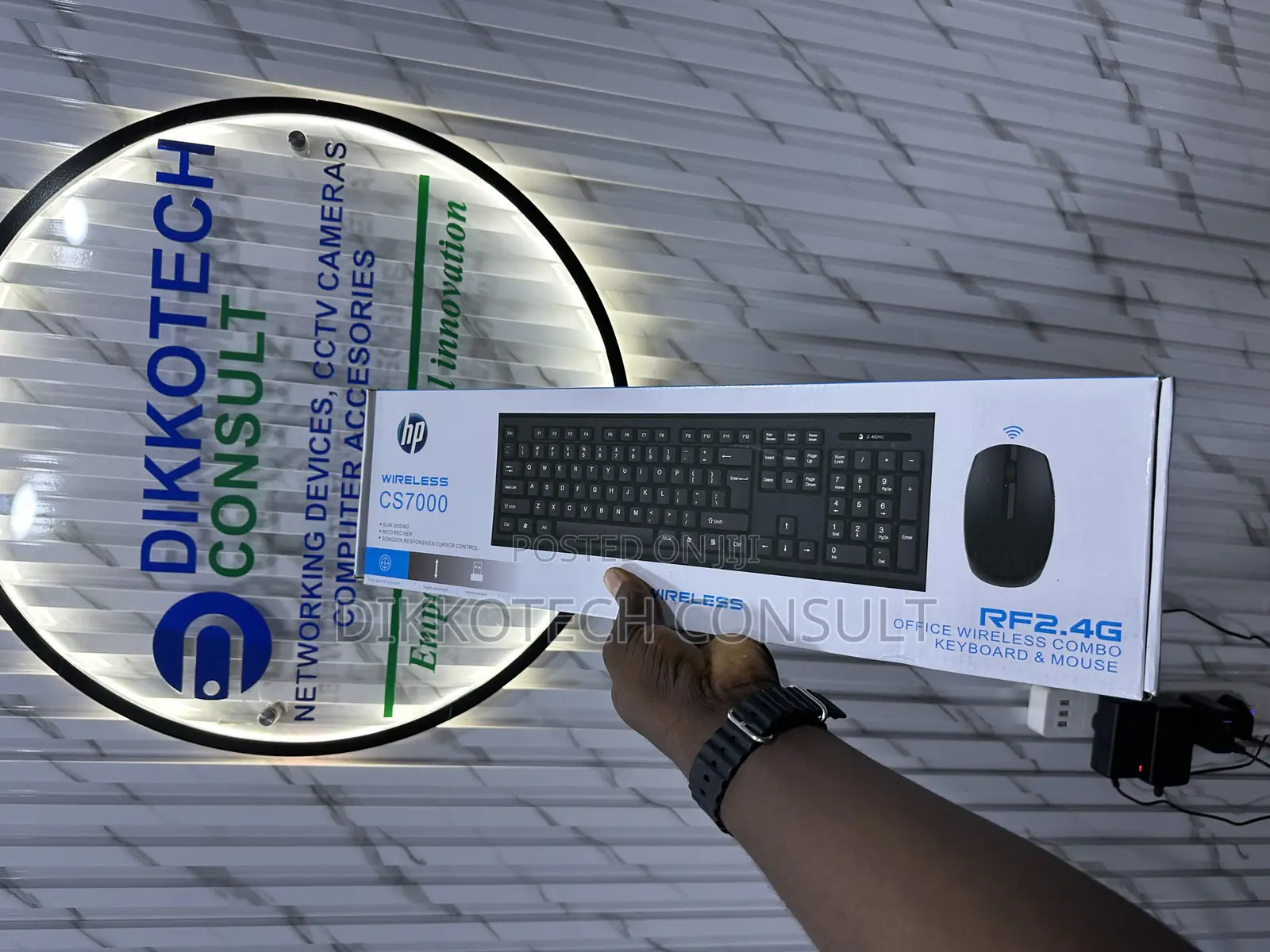 Hp Wireless Keyboard Mouse Combo (Cs7000)